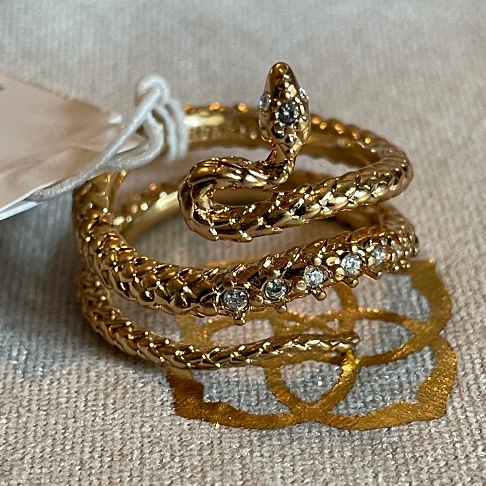Gorgeous Kendra Scott Phoenix Wrap Ring size 6
